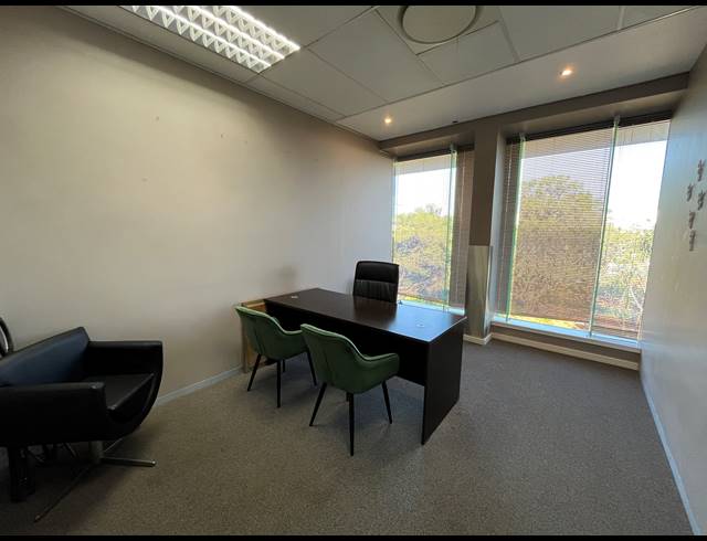 182M² OFFICE FOR SALE IN UMHLANGA RIDGE
